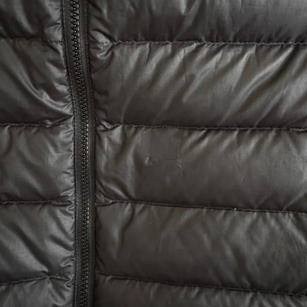 Patagonia Down Sweater Vest Black Women’s | Lightweight Puffer - Picture 3 of 4